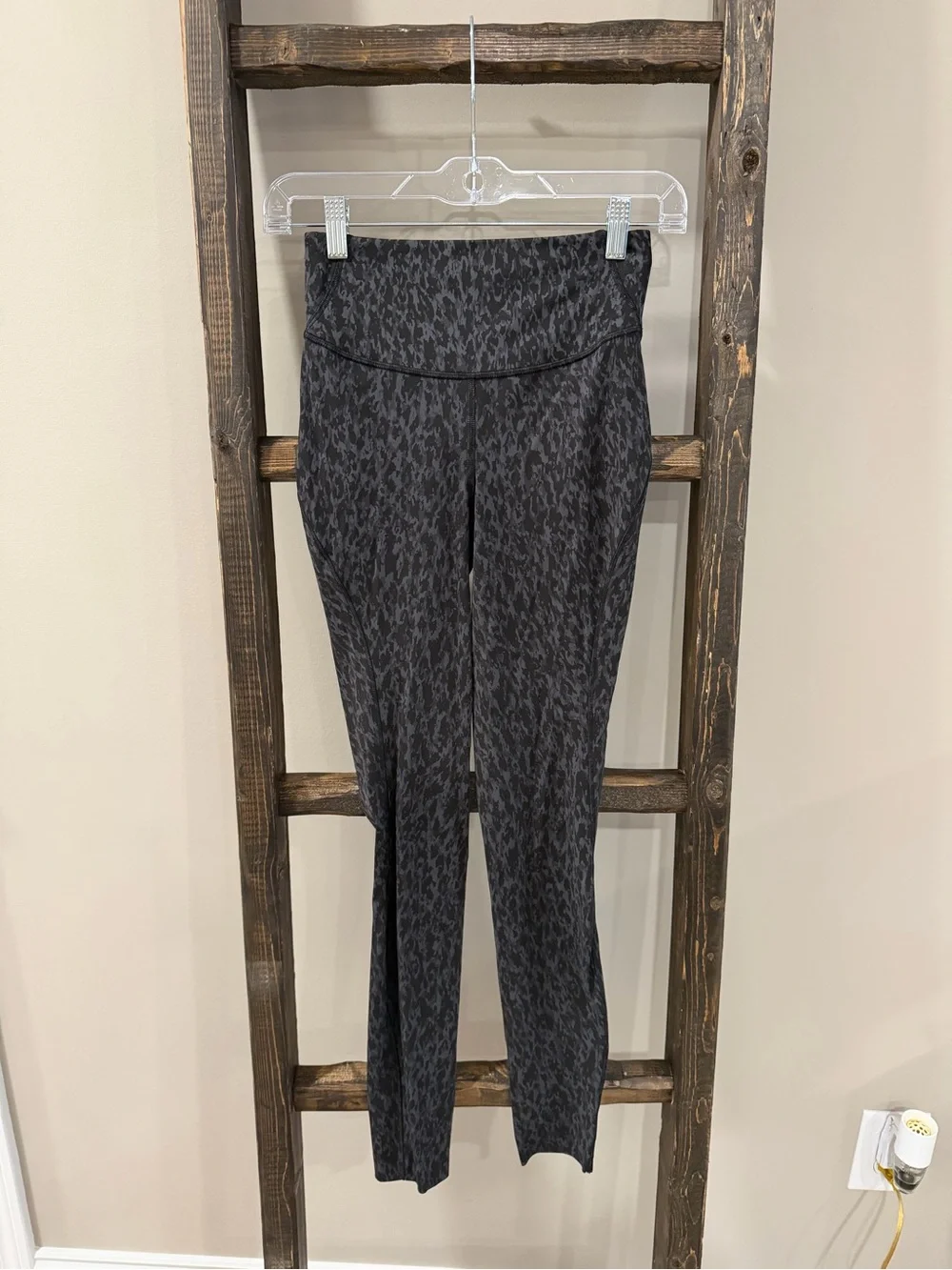 Lululemon Base Pace HR Tight 25” in Nulux Gray and Black Leopard Print Leggings